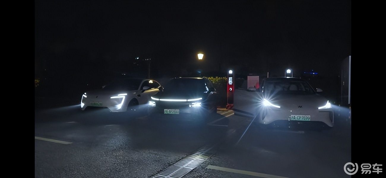 三台800V电车PK，智己LS6价格亲民，三电最强