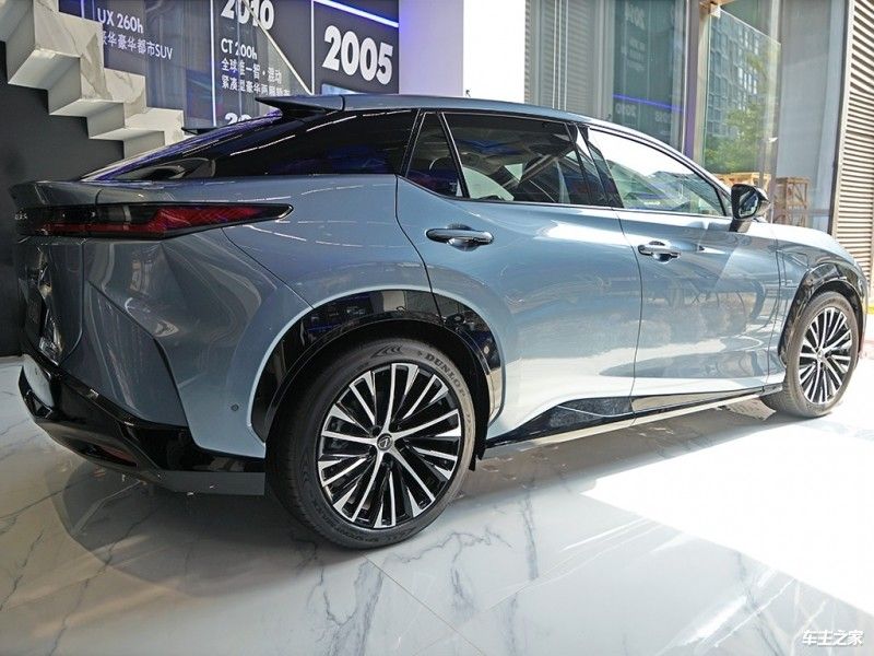 雷克萨斯RZ 全部在售 2023款,都江堰雷克萨斯RZ优惠高达10.00万 仅25.59万可入手